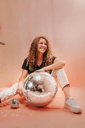 Camille Créart, wedding designer, souriant